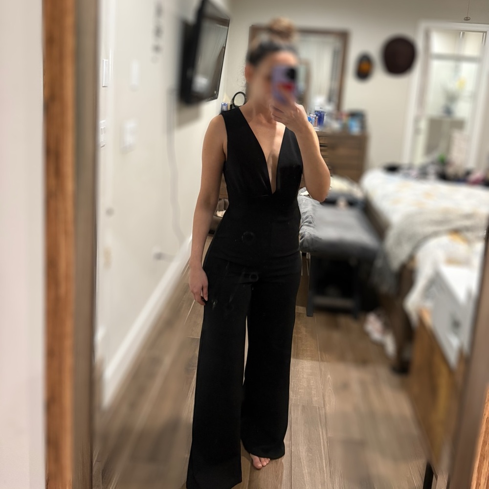 Brand : Joe & Elle 
Jumpsuit